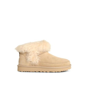 UGG �A�O ���f�B�[�X �u�[�c 1173832SANDCASTLE Classic Ultra Mini Chalet Sand Suede Boots Beige 8 6 7 9 5 10 �y���������E�֐ō��z