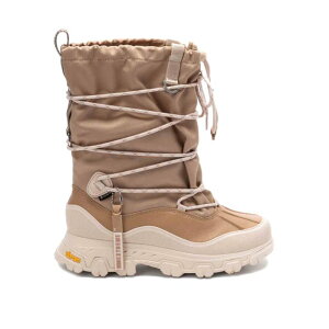 yyVubNtCf[ő80%OFF+P2{~zUGG AO fB[X u[c 1161890SAND Woman Metropeak Boots Nude & Neutrals 7 5 6 yE֐ōz