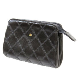 【中古】 CHANEL/シャネル ポーチ マトラッセ ブラック ES Bランク GCカード ホログラムシールなし ブティックシールのみ添付品