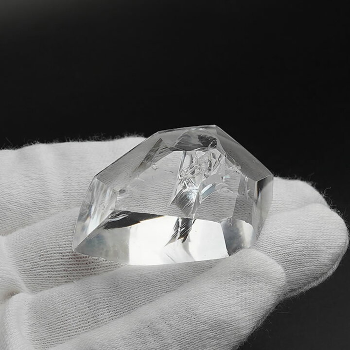 楽天市場】【一点物】【高品質】【高透明度】レインボー水晶 アイリス 