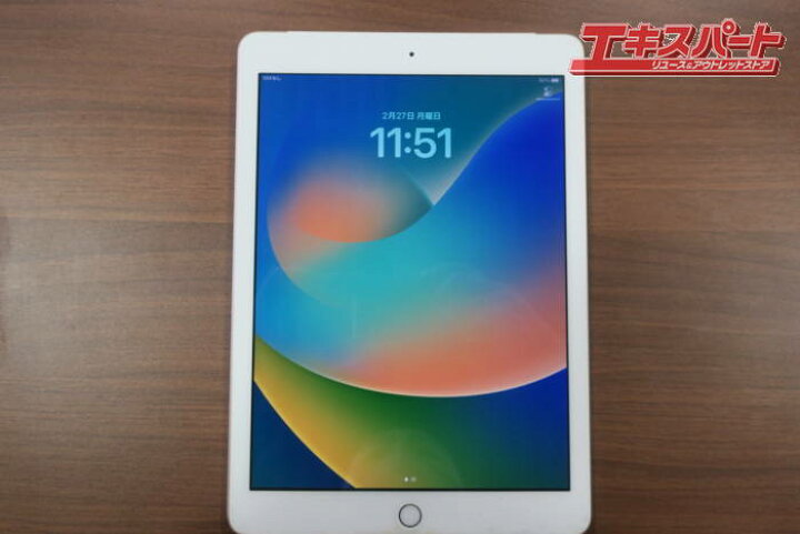 楽天市場】Apple iPad 第5世代 Wi-Fi+Cellular 32GB MPG42J/A SIM 