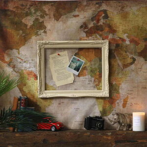 アンティークスタイルフレーム 大 アイボリー 1個背面板もガラス面もないフレームのみなので、使い道が豊富。フラワーアレンジメントやウェルカムボード、アクセサリーの展示やDIY素材と