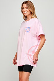 ILLUSTRATED SOCIETY イラストレイティッド ソサイエティ オーバーサイズ Tシャツ L.PINK BLUE GRAY Sサイズ Mサイズ Lサイズ