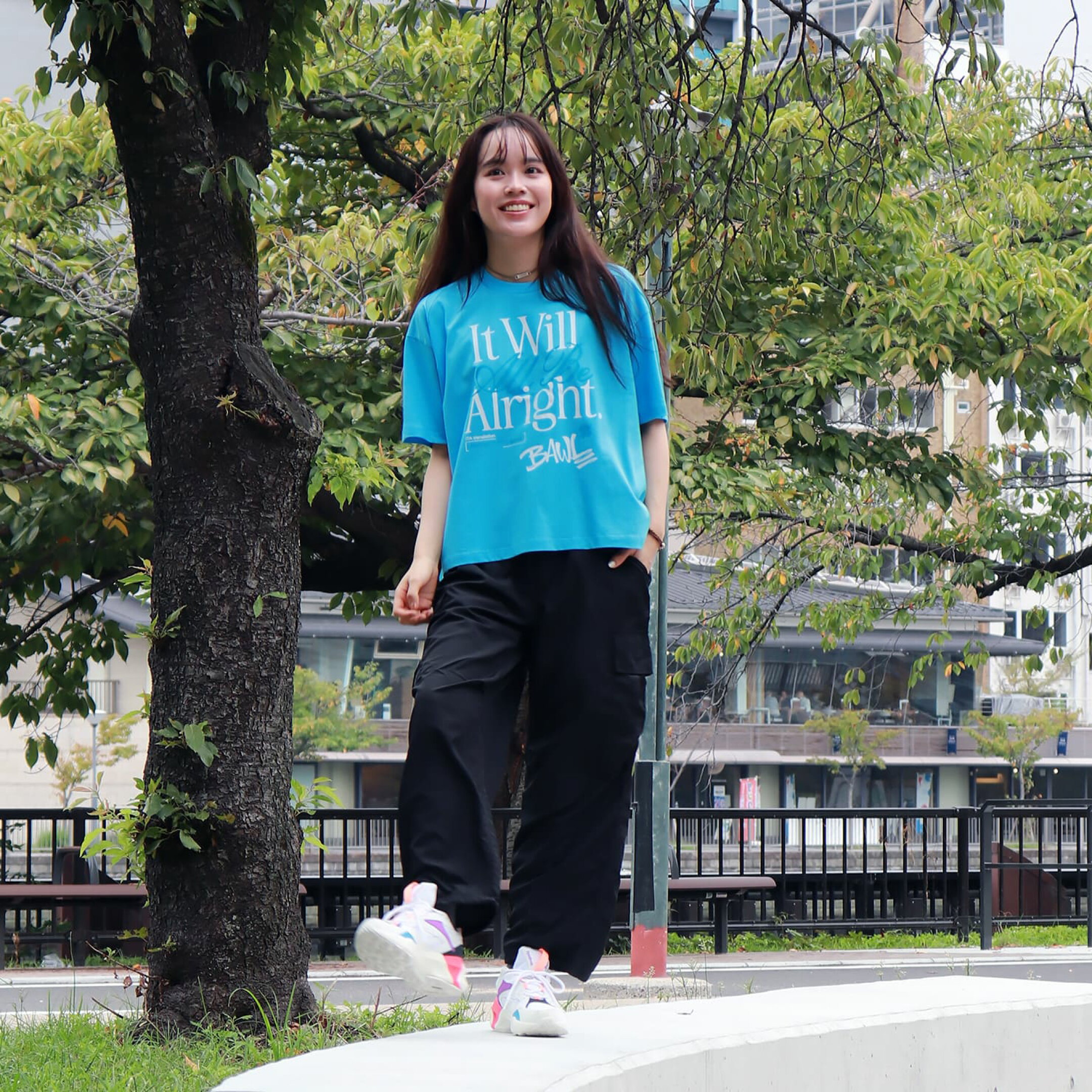 BAWL レディース モードTシャツ 吸汗速乾 スポーツウェア トレーニング ヨガ ストリートスタイル