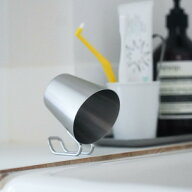 ステンレス コップ 水切り 洗面 シンプル／ Three Snow 新越ワークス/水が切れる！うがいカップII