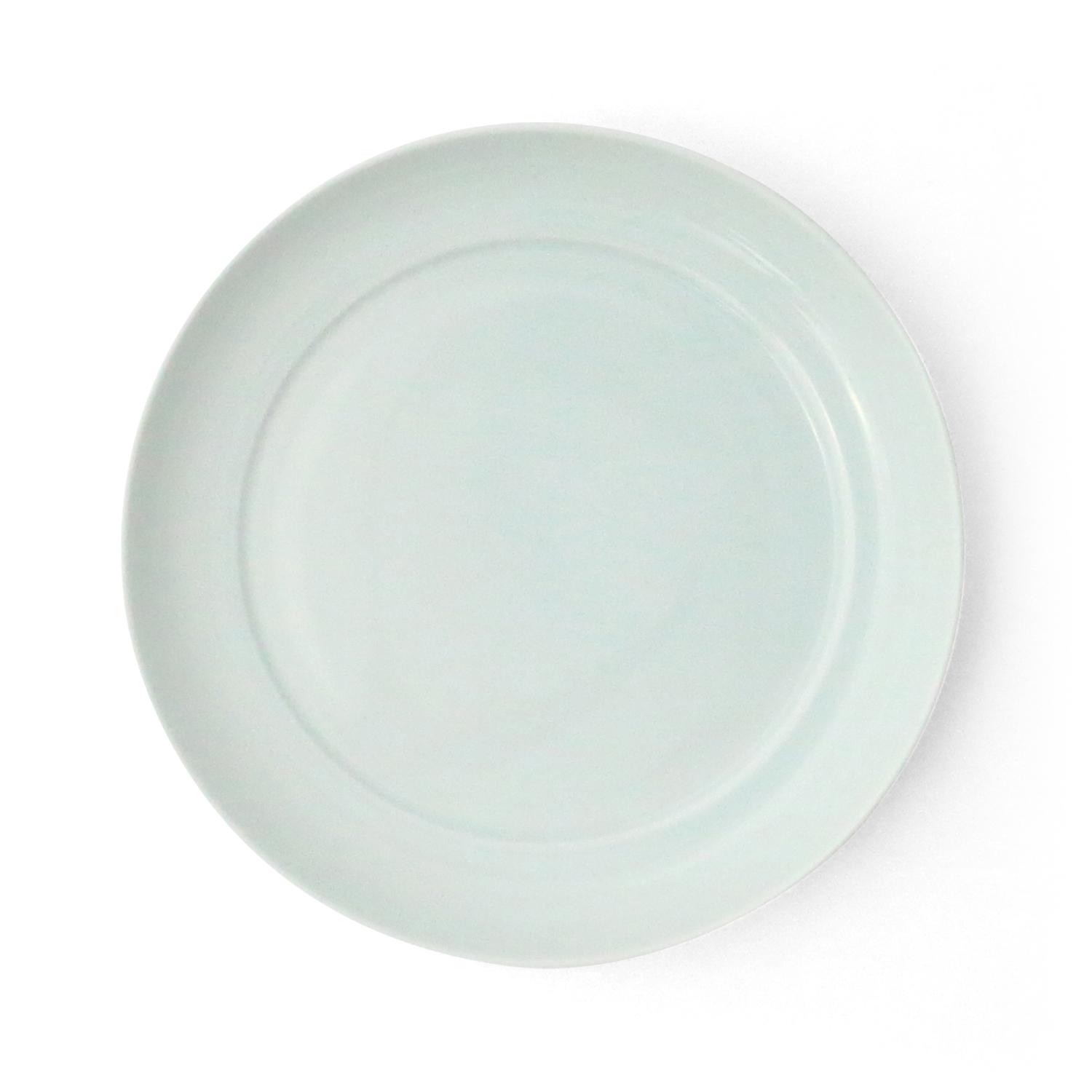 料理がみずみずしく映える 即日出荷 和洋中に合う器 瑞々 本物 青白 6寸 まる皿
