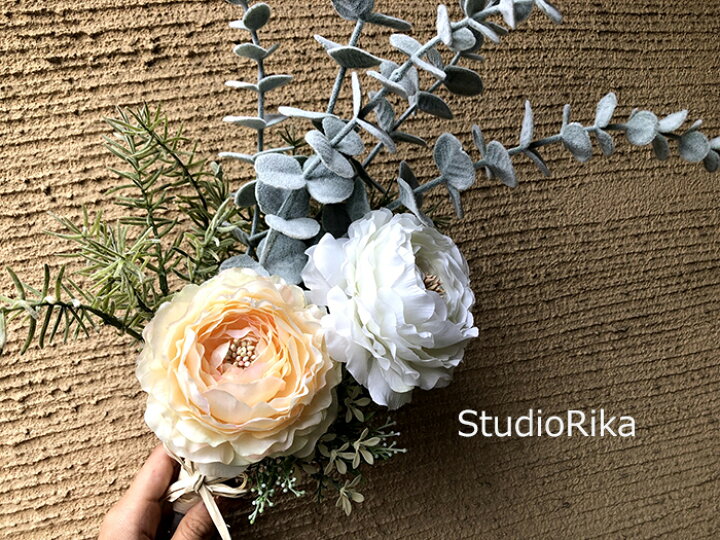 楽天市場 ラナンキュラス ローズマリー ユーカリ ブーケ ガラスベース アレンジ 花瓶付き 花束 インテリア プレゼント ギフト おしゃれ 造花 アーティフィシャルフラワー アートフラワー 高級 アレンジメント 翌日 即日 あす楽 送料無料 アートフラワー専門店スタジオ理佳
