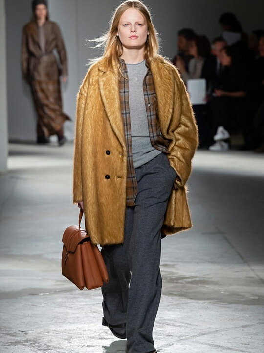 楽天市場】【定価495,000円(税込)】AGNONA アニオナ 上質なアルパカ  