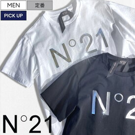 【定価41,800円(税込)】N°21 -ヌメロ ヴェントゥーノ- 日本限定販売！アイコニックなロゴがラグジュアリーなアクセントとして最適♪ デイリーユースにぴったりな メタリックロゴクルーネックTシャツ ティシャツ 半袖 ホワイト ブラック 25SUF0526328 N21 No.21 メンズ