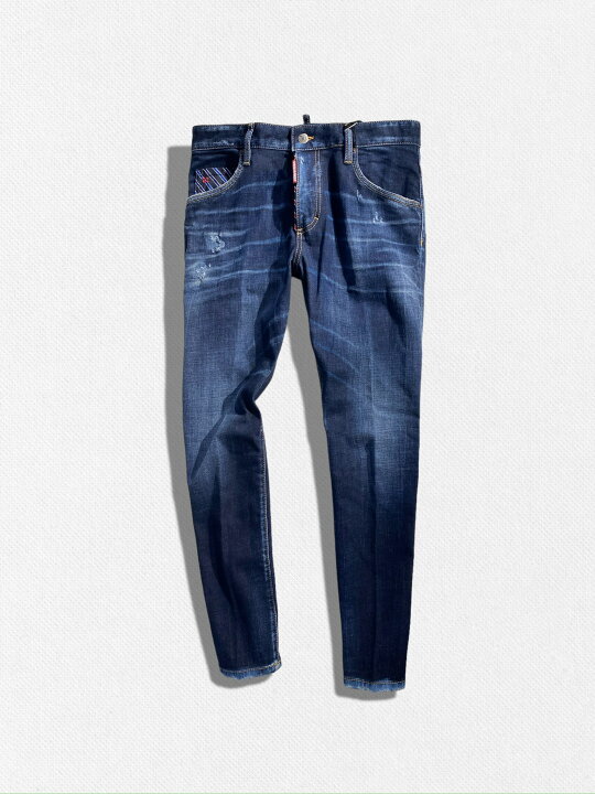 圧巻のバックロゴ 敷こ DSQUARED2 ディースクエアード Skater Jean