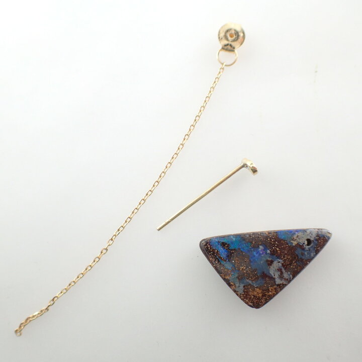 楽天市場】MONAKA jewelleryモナカジュエリー 08223 13PE07-01073 K18  