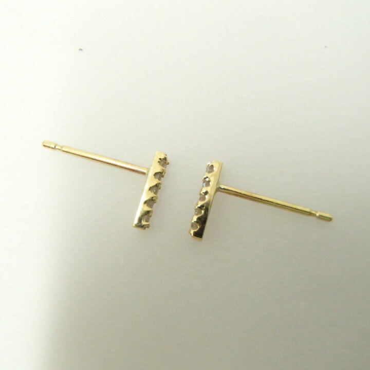 楽天市場】saffraan サフラン ミニバー ダイヤモンドピアス 0.04ct x 2 
