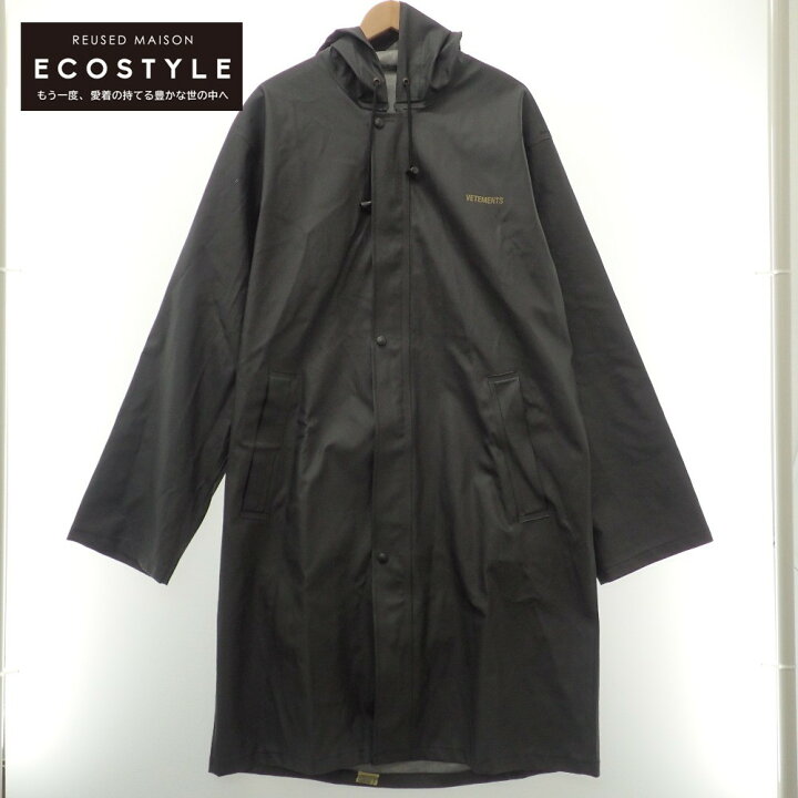 楽天市場】Vetements ヴェトモン WAH18JA24 Oversized hooded raincoat  