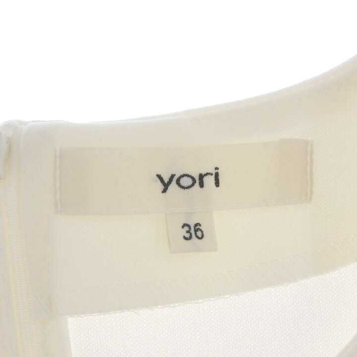 楽天市場】yori ヨリ 美品 yori ヨリ キーネック フリルブラウス 