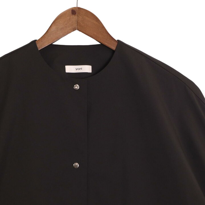 yori ヨリ タフタバルーンジャケットブラック 