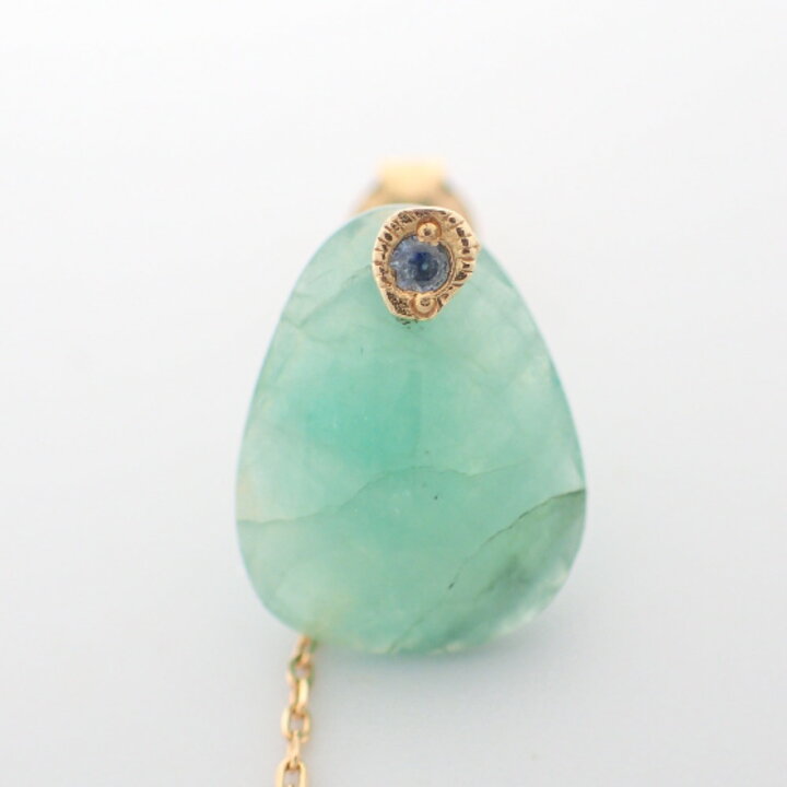 MONAKA jewellery エメラルド一粒ピアスK18 