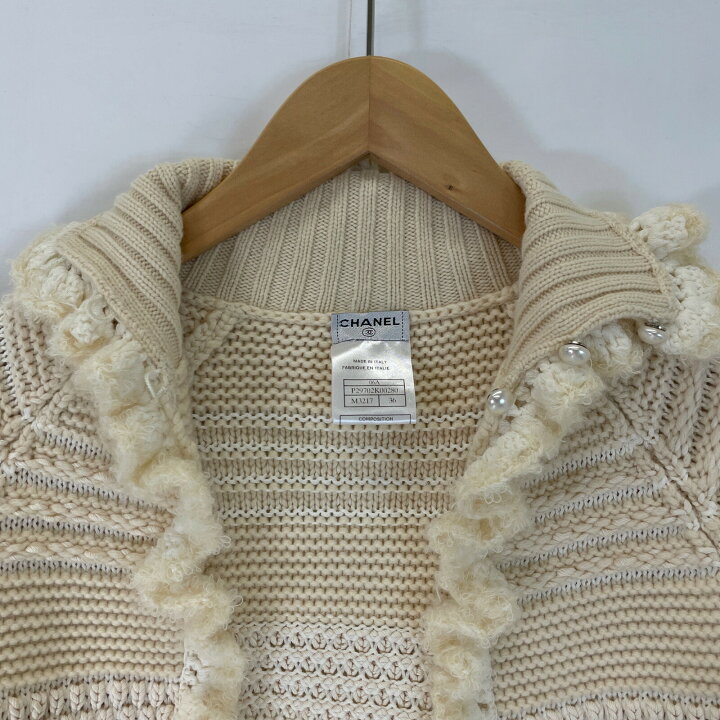 楽天市場】CHANEL シャネル 美品 国内正規 06A P29702K00280 ココ  