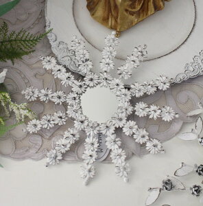 AeB[N Ǐ zCg I[ig AeB[N ACApl }`hG tX t[ (485) zCg ACA Ǌ|  }`hM Mathilde M. Vr[VbN A