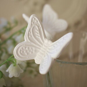 OX}[J[ ps  `E  IuWF u e[uANZT[ e[uR[fBl[g (1177) }`hG tX }`hM Mathilde M. u^ tX  Be