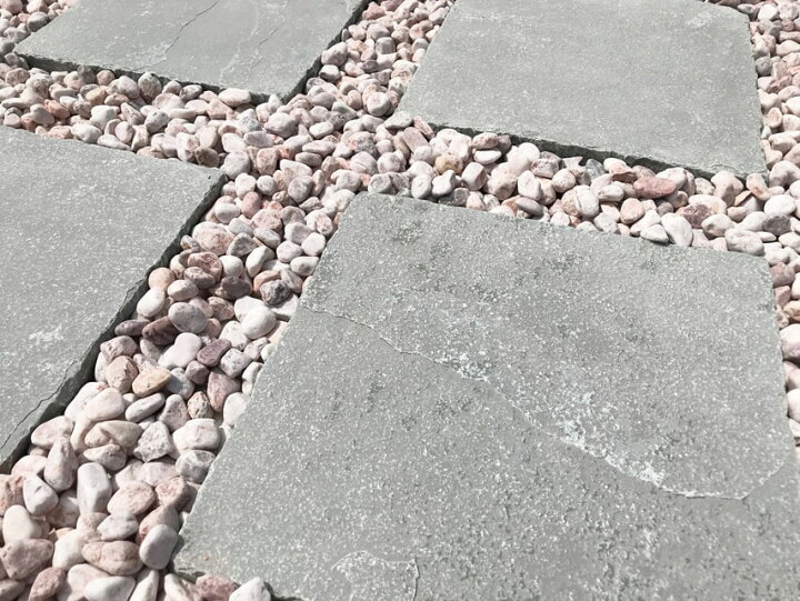 楽天市場 敷石 庭 ステップストーン グレー 平板 300mm角 mm厚 4枚 販売 フレンチグレー 庭石 踏み石 置くだけ ガーデニング 石畳 敷き石 おしゃれ 自然石 Diy 敷く 石 洋風 飛石 飛び石 ガーデン 石材 天然石敷石 300角 正方形 30cm 板石 プレート