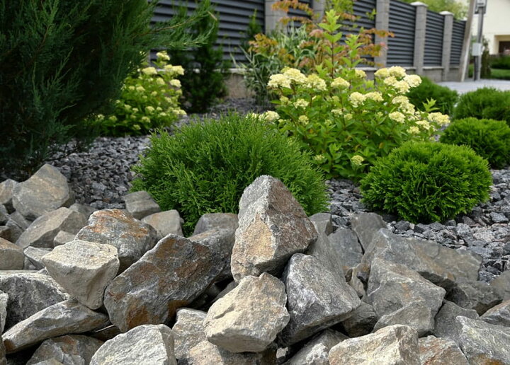楽天市場】庭石 割栗石 大 ロックガーデン 石 ヘザーグレー 大きめ 約 