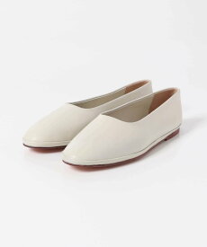 【SALE／55%OFF】URBAN RESEARCH WANDERUNG Flat leather shoes アーバンリサーチ シューズ・靴 パンプス ホワイト ブラック【送料無料】