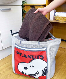 BACKYARD FAMILY スヌーピー 自立するランドリーバッグ ローラ インテリア・生活雑貨 収納用品・棚・ラック グリーン イエロー レッド