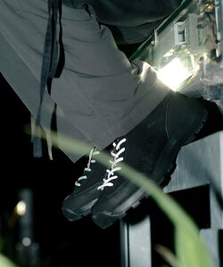 HI-TEC yHI-TECzVFǉ HT HK045 AIM Xj[J[ 2E [X^[ V[YEC Xj[J[ ubNyz