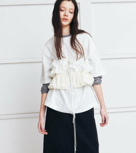 LE CIEL BLEU ���b�t���r�X�`�F�g�b�v / Ruffled Bustier Top ���V�F���u���[ �g�b�v�X ���̑��̃g�b�v�X �z���C�g �u���b�N�y���������z