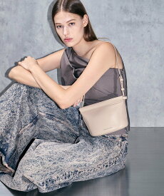 【SALE／49%OFF】CHARLES & KEITH Ellis エリス バケットバッグ チャールズアンドキース バッグ ハンドバッグ ブラウン ブラック ホワイト【送料無料】