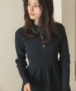『WEB/一部店舗限定』パールトリムフォルムニットワンピース
