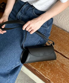 【SALE／30%OFF】DOUX ARCHIVES 【AULENTTI】RUGA SMALL BAG ドゥアルシーヴ バッグ その他のバッグ レッド ブラック【送料無料】