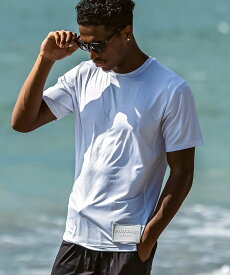 【SALE／30%OFF】1PIU1UGUALE3 RELAX 1PIU1UGUALE3 RELAX ラインロゴラッシュガード半袖Tシャツ シフォン 水着・スイムグッズ ラッシュガード ブラック ホワイト【送料無料】