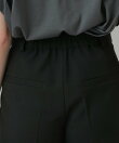 タックハーフパンツ