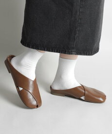 【SALE／20%OFF】aimoha 【shoes365】クロスデザインのスリッパ風パンプス アイモハ シューズ・靴 パンプス ブラウン ベージュ ホワイト【送料無料】