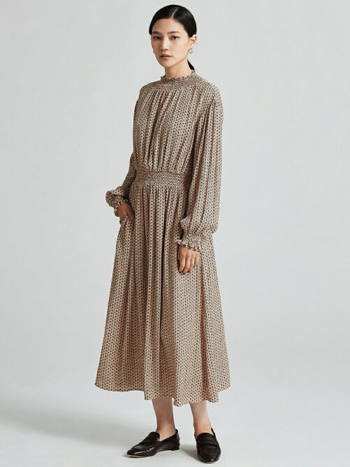 Tomorrowland スクエアフラワープリント シャーリングワンピース Rakuten Fashion 楽天ファッション 旧楽天ブランドアベニュー Dt1045