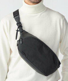 SHIPS MEN SHIPS: シュリンクレザー * ファブリック コンビ ウエスト バッグ (ボディバッグ) シップス バッグ ボディバッグ・ウエストポーチ ネイビー ブラック【送料無料】