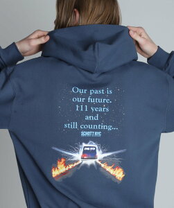 �ySALE�^40%OFF�zSchott OUR PAST IS OUR FUTURE HOODED/�p�[�J�[ �A���[�p�X�g�C�Y�A���[�t���[�`���[ �V���b�g �g�b�v�X �p�[�J�[�E�t�[�f�B�[ �u���E�� �u���b�N �l�C�r�[�y���������z