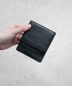 SENTI SMART BIFOLD WALLET / �X�}�[�g2�܂���z �R���|�W�b�g ���z�E�|�[�`�E�P�[�X ���z �u���b�N�y���������z