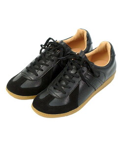 GERMAN TRAINER W[}g[i[ W[}g[i[ u[Ru[ V[YEC Xj[J[ zCg ubNyz