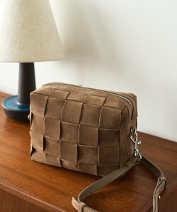 IACUCCI x^ S SUEDE/CERVO CANb` obO V_[obO x[Wyz