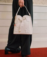VIS 【MARY QUANT*VIS】デイジーハートカットバッグ ビス バッグ ショルダーバッグ ベージュ ブラック【…