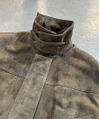 タックポケットハイネックスエードブルゾン / Tuck Pocket High-Neck Suede Blouson