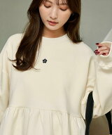 MARY QUANT 別注 ワンポイント 刺繍 ペプラム ポンチ スウェット プルオーバー 限定展開 フリークススト…