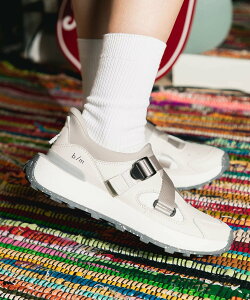 b/m yMoonStarzB/MACr[bN AC{[ fB[X Xj[J[ [X^[ V[YEC Xj[J[ zCgyz