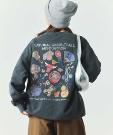 【SALE／10%OFF】FREAK'S STORE NBA 別注 和柄ランダムロゴ クルーネックスウェット 25AW フリークスストア トップス スウェット・トレーナー ネイビー グレー【送料無料】