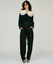 エンブロイダリースカラップカラーブラウス / Embroidery Scallop Collar Blouse
