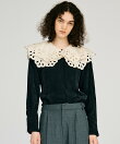 エンブロイダリースカラップカラーブラウス / Embroidery Scallop Collar Blouse