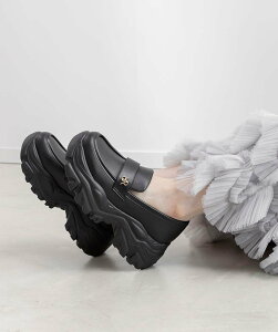 RANDA {[\[Xj[J[CN[t@[ _ V[YEC [t@[ uE ubNyz