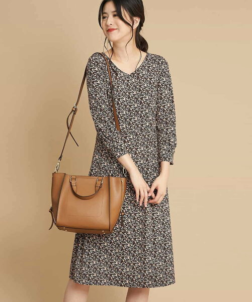 Ofuon 洗濯機で洗える Vネックプリントワンピース Rakuten Fashion 楽天ファッション 旧楽天ブランドアベニュー Bs0119